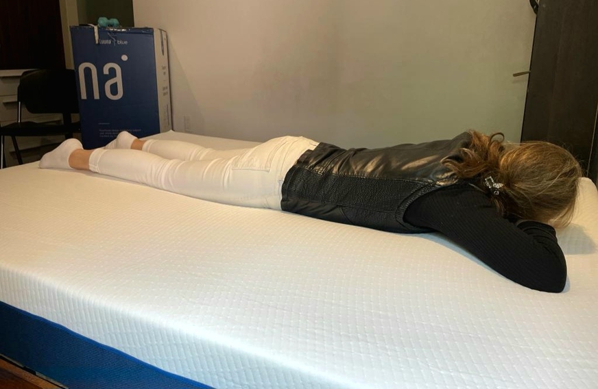 dormir boca abajo colchon luuna blue